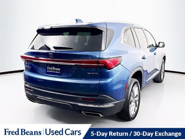 Used 2025 Buick Enclave Preferred FWD image 13
