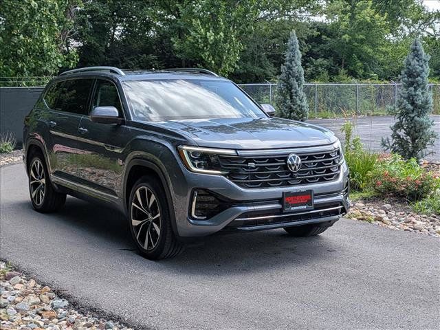 Certified 2025 Volkswagen Atlas SEL Premium R-Line AWD/4WD image 7
