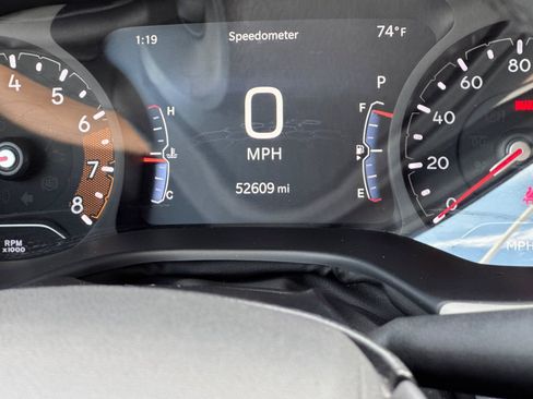 Used 2025 Jeep Compass Limited AWD/4WD image 23