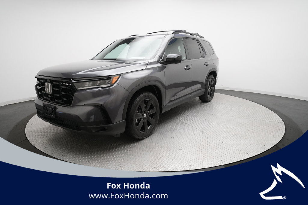 Certified 2025 Honda Pilot Black Edition image 1