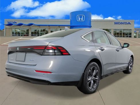 New 2026 Honda Accord EX-L image 5