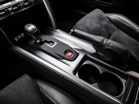 Used 2009 Nissan GT-R Premium image 60