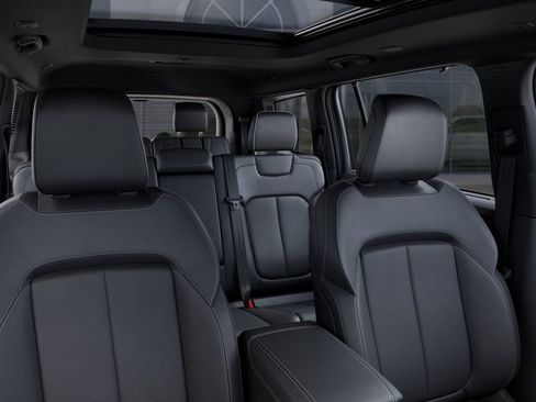 New 2025 Jeep Grand Cherokee L Limited w/ Luxury Tech Group II image 29