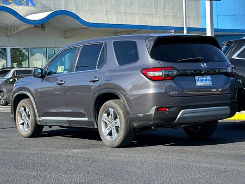Certified 2023 Honda Pilot EX-L image 3