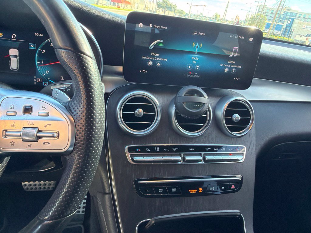 Used 2021 Mercedes-Benz GLC 300 image 9