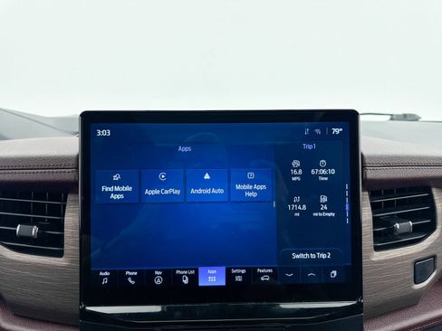 Used 2024 Ford Expedition Limited image 28