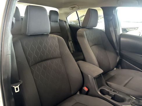 Used 2025 Toyota Corolla LE FWD image 26
