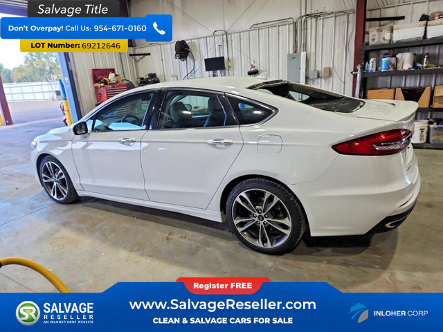 Used 2020 Ford Fusion Titanium AWD/4WD image 3