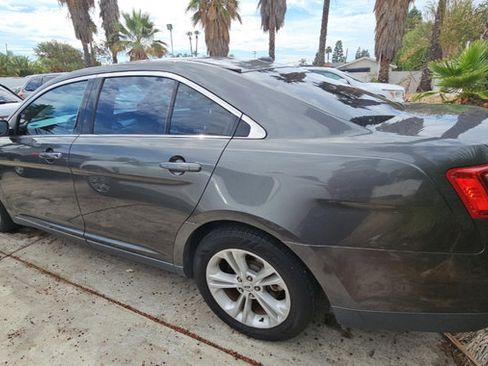 Used 2016 Ford Taurus SEL FWD image 3