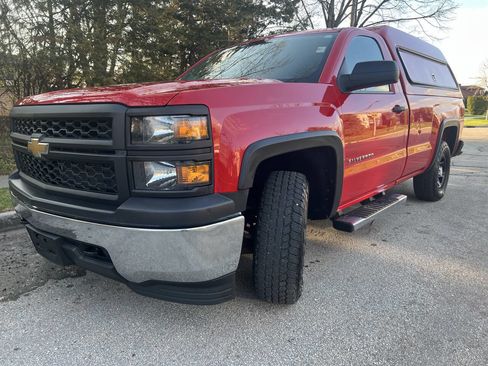 Used 2015 Chevrolet Silverado 1500 W/T w/ WT Convenience Package AWD/4WD image 3