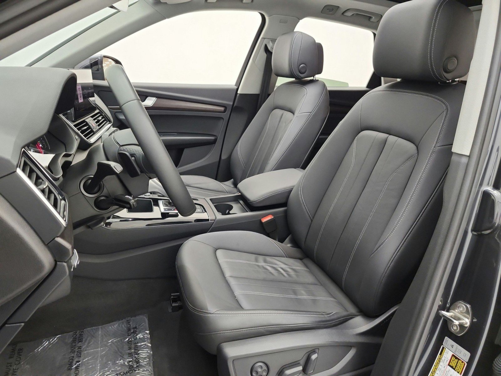 Used 2023 Audi Q5 2.0T Premium w/ Convenience Package AWD/4WD image 13