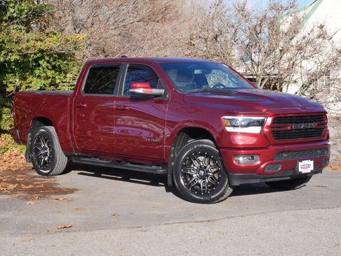 Used 2019 RAM 1500 Sport w/ Level 2 Equipment Group image 33