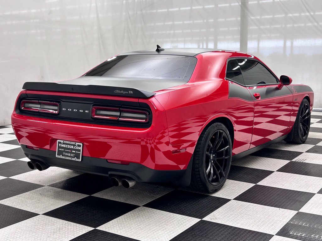 Certified 2017 Dodge Challenger T/A RWD image 7