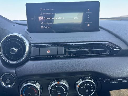 Used 2024 MAZDA MX-5 Miata RF Grand Touring image 28