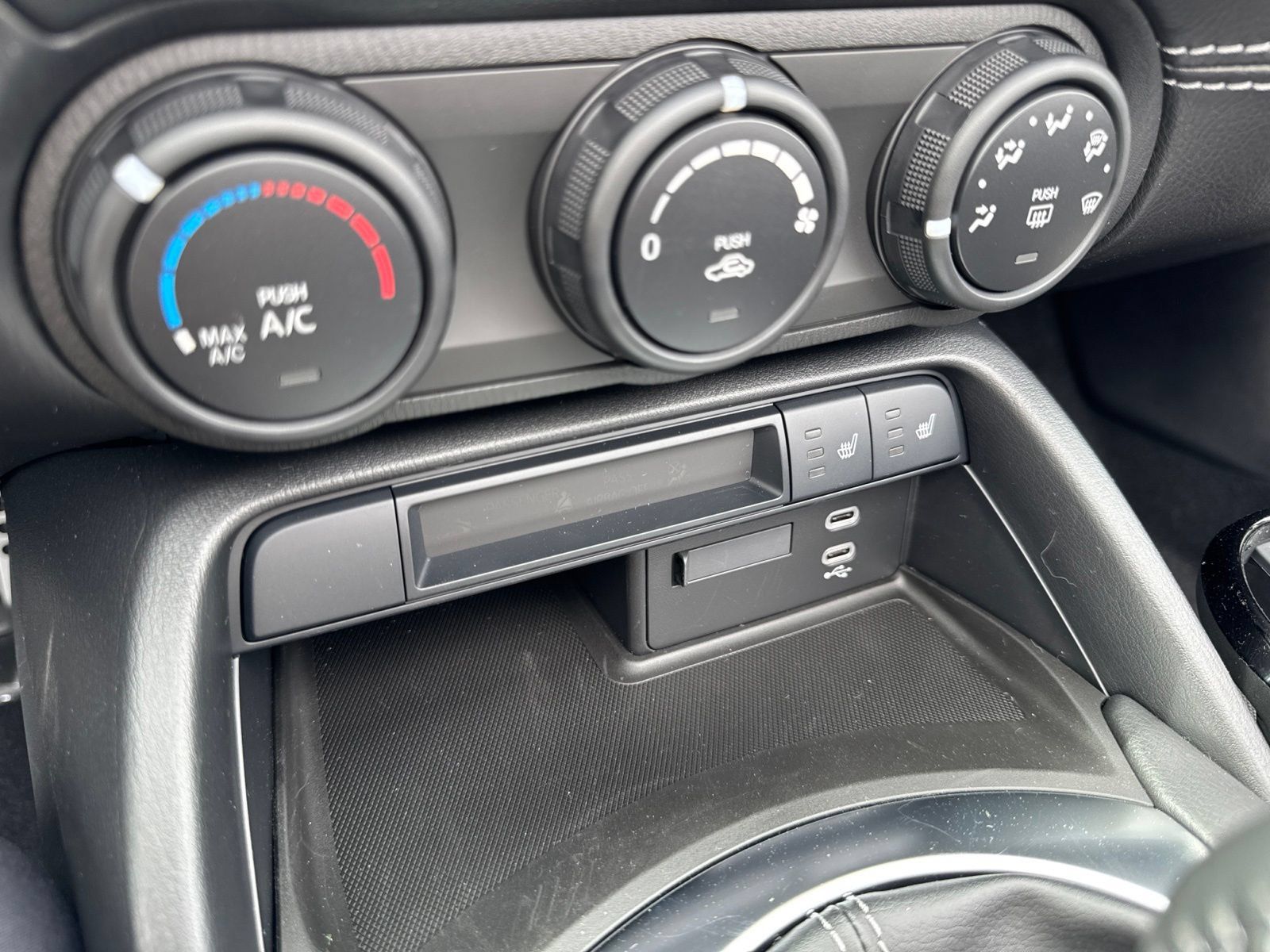 New 2026 MAZDA MX-5 Miata Club w/ Interior Package RWD image 20