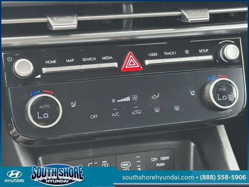 Certified 2025 Hyundai Tucson SEL AWD/4WD image 32