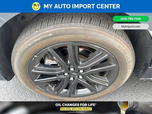 Used 2022 Ford Edge ST-Line AWD/4WD image 9