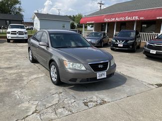 Used 2010 Hyundai Sonata GLS image 1