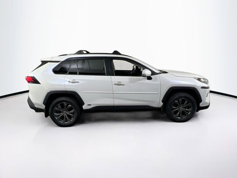 Used 2022 Toyota RAV4 Limited AWD/4WD image 4