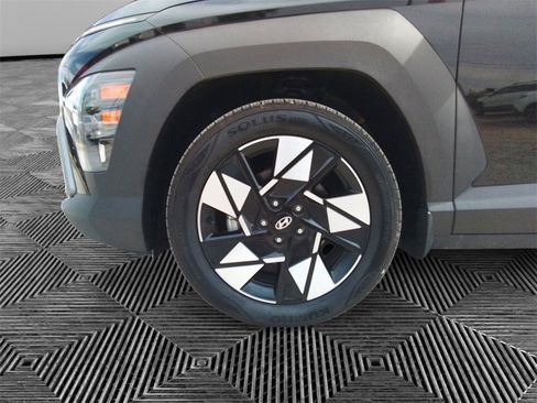 Certified 2025 Hyundai Kona SEL image 14