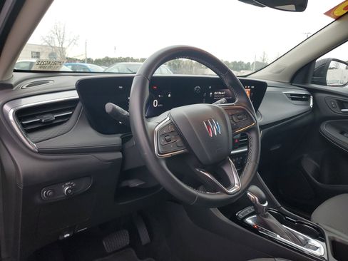 Used 2025 Buick Encore GX Preferred image 15