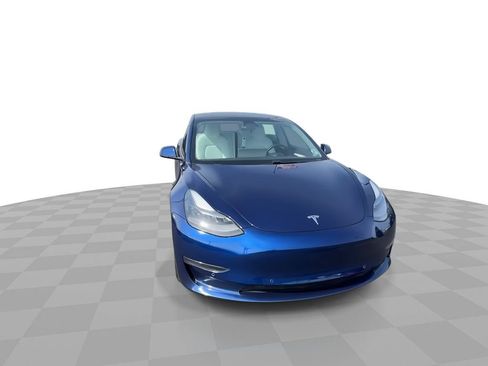 Used 2021 Tesla Model 3 Long Range AWD/4WD image 2