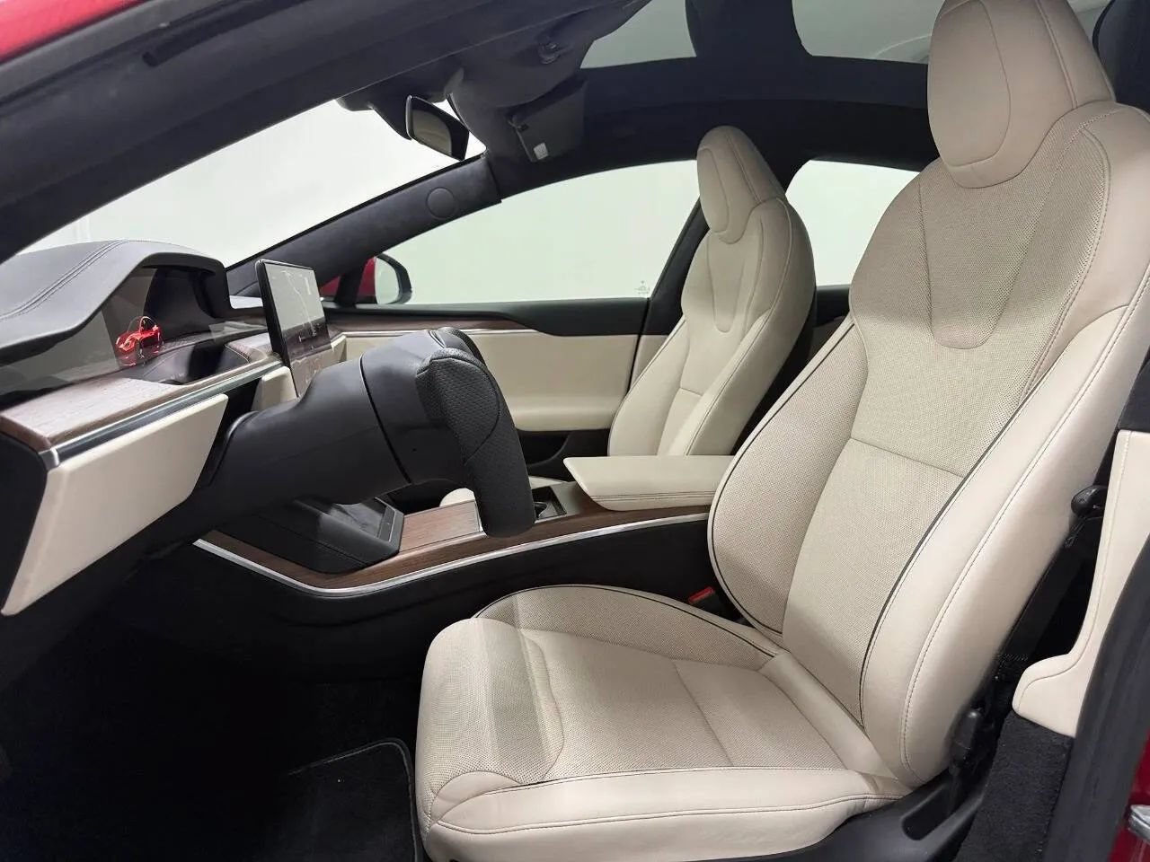 Used 2021 Tesla Model S Plaid AWD/4WD image 11
