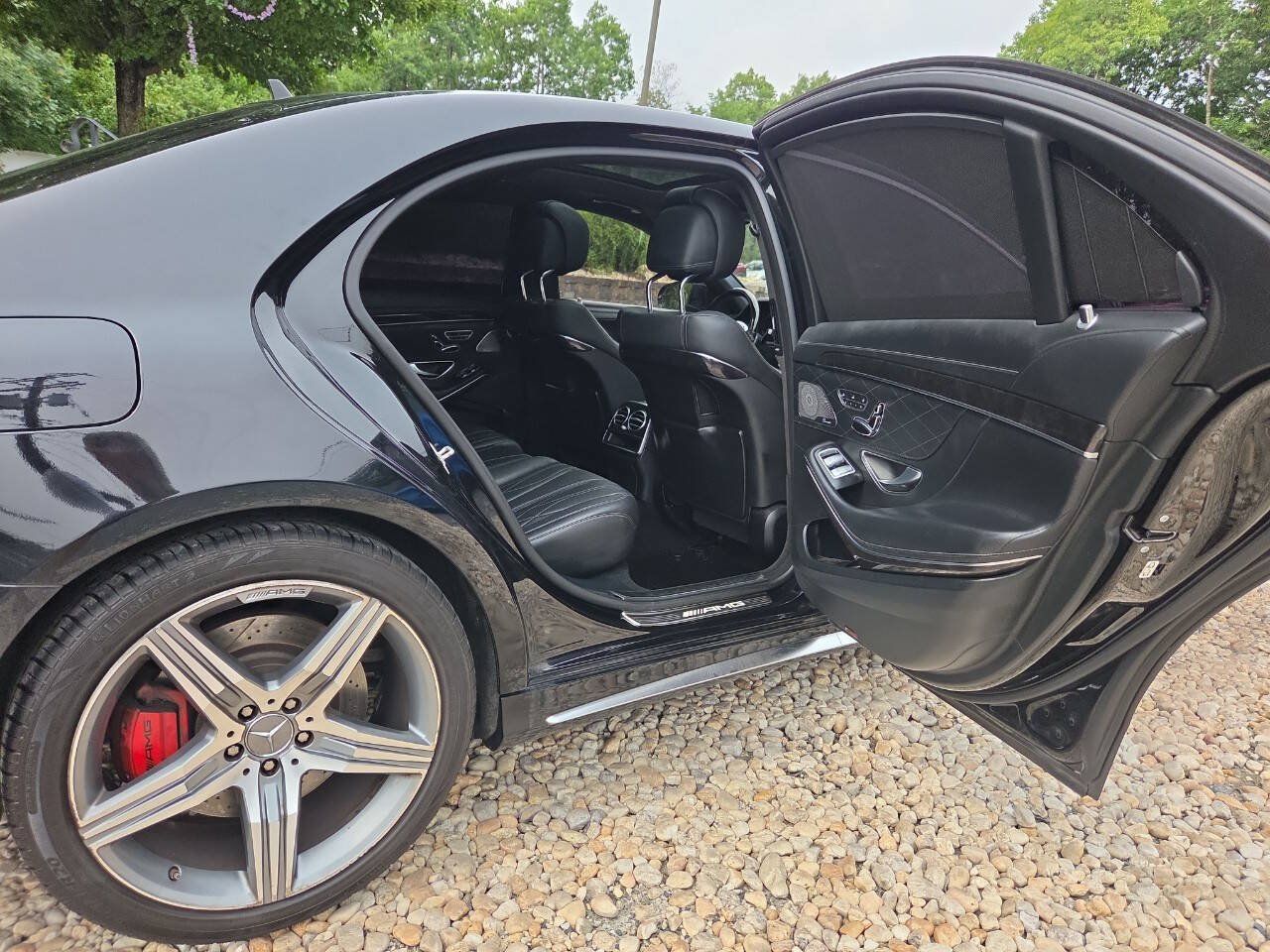 Used 2016 Mercedes-Benz S 63 AMG 4MATIC Sedan image 27