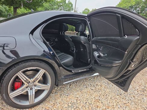 Used 2016 Mercedes-Benz S 63 AMG 4MATIC Sedan image 27