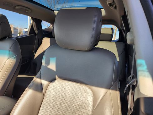 Used 2015 Hyundai Santa Fe Sport 2.0T w/ Option Group 05 image 12