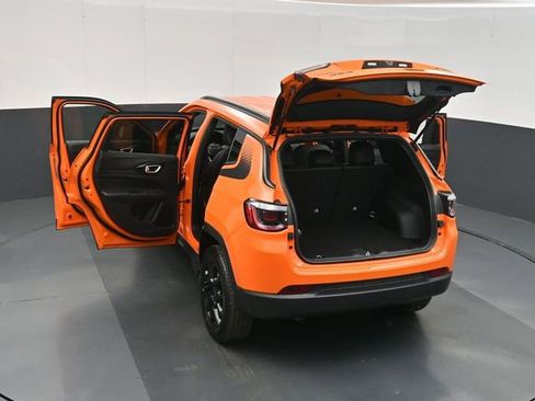 New 2026 Jeep Compass Latitude AWD/4WD image 53