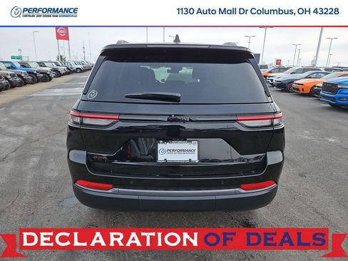 New 2026 Jeep Grand Cherokee Laredo image 6