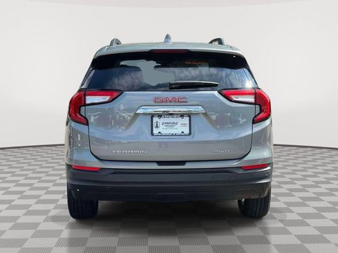 Used 2023 GMC Terrain SLE w/ Driver Convenience Package AWD/4WD image 6