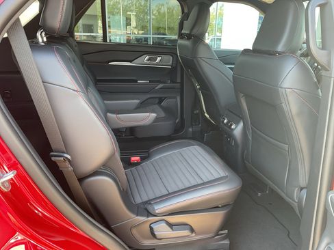 New 2026 Ford Explorer ST-Line RWD image 9