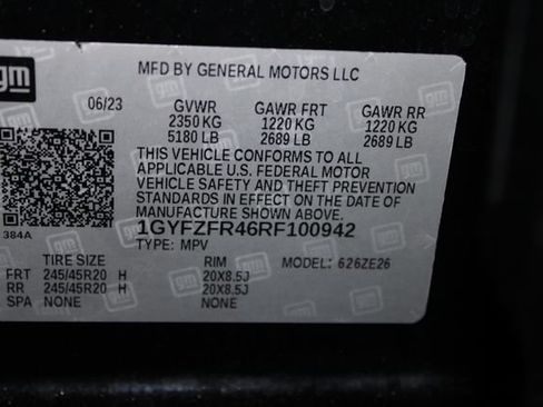 Used 2024 Cadillac XT4 Sport AWD/4WD image 30