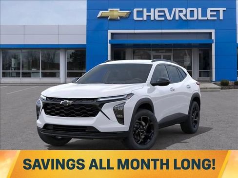 New 2026 Chevrolet Trax LT w/ Driver Confidence Package FWD image 6
