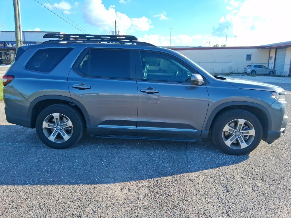 Used 2026 Honda Pilot EX-L image 2