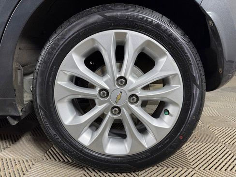 Used 2019 Chevrolet Spark LT image 15