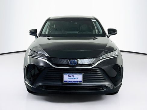 Used 2022 Toyota Venza LE AWD/4WD image 2
