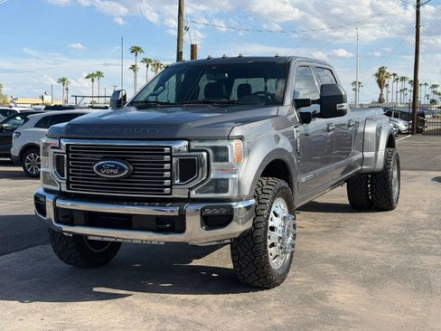 Used 2022 Ford F350 Lariat w/ Lariat Ultimate Package AWD/4WD image 1