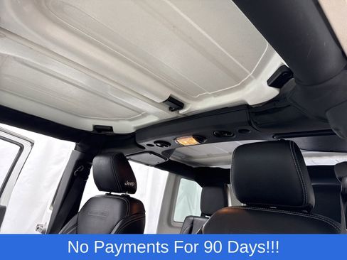 Used 2018 Jeep Wrangler Unlimited Sport image 29