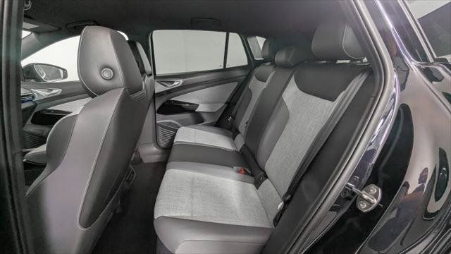 Used 2024 Volkswagen ID.4 Pro RWD image 16