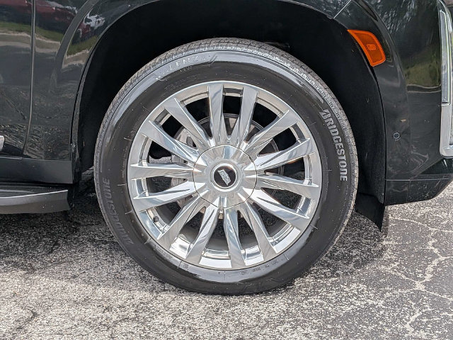 Used 2023 Cadillac Escalade Premium Luxury w/ LPO, Floor Liner Package AWD/4WD image 11