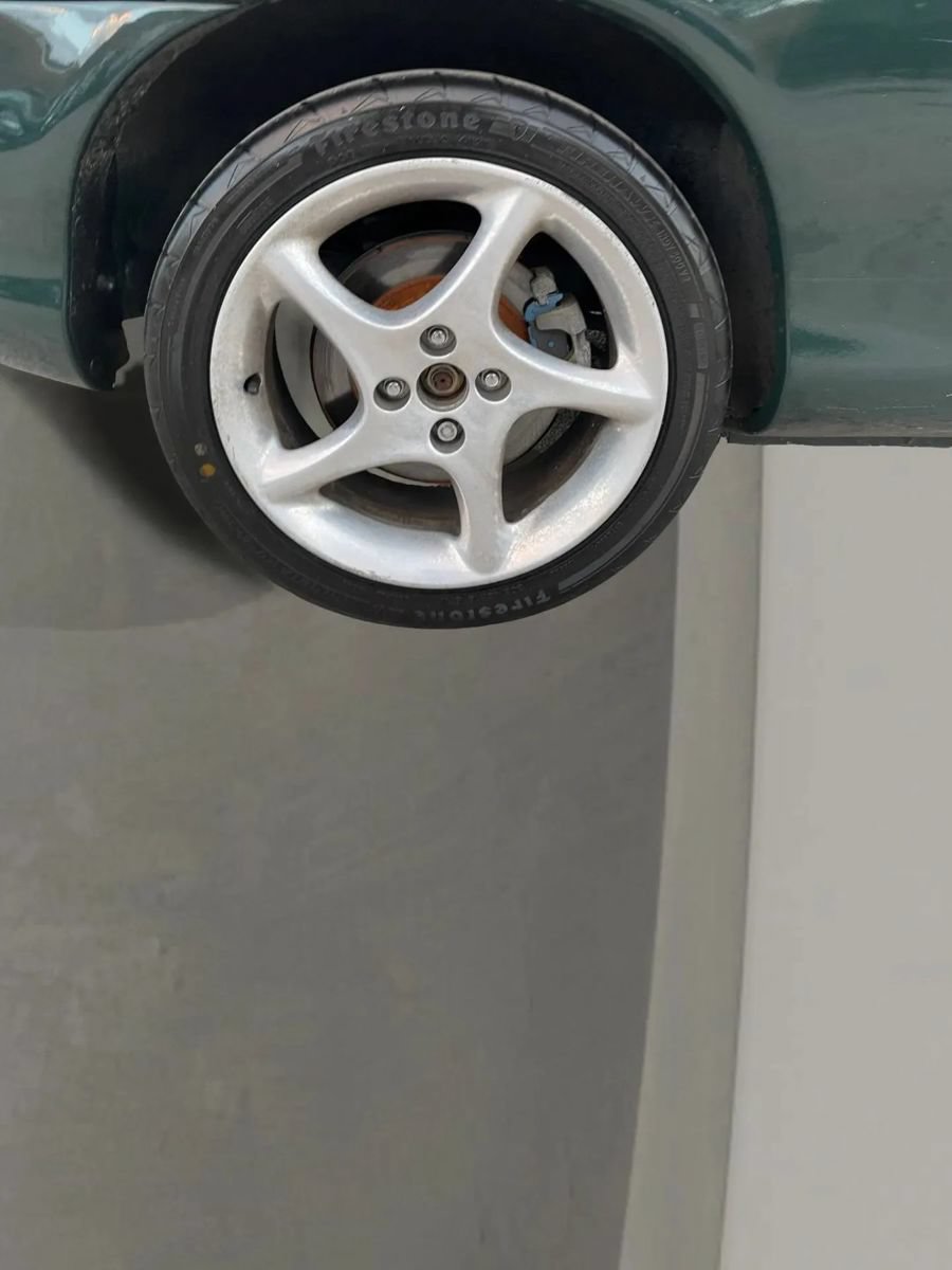 Used 2001 MAZDA MX-5 Miata RWD image 10