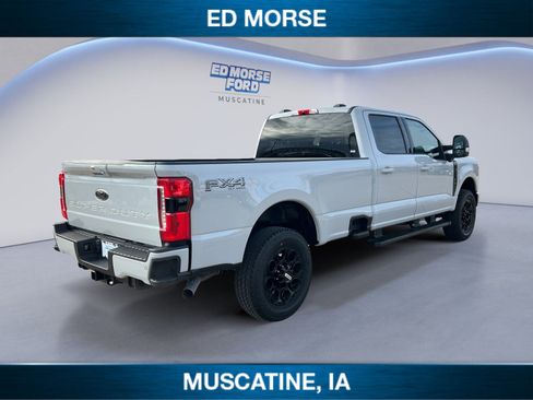 New 2026 Ford F250 Lariat w/ Black Appearance Package image 5