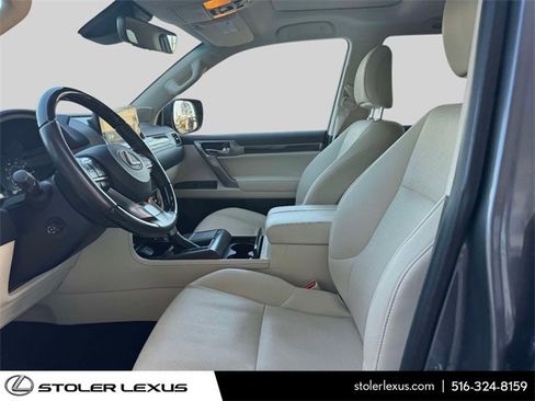 Used 2023 Lexus GX 460 Premium image 17