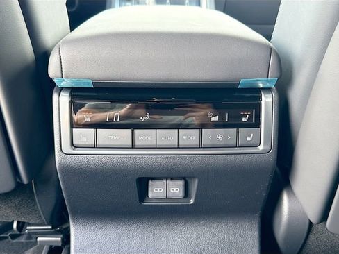 New 2026 Lexus GX 550 image 21