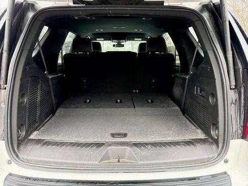 Used 2022 GMC Yukon SLT image 17