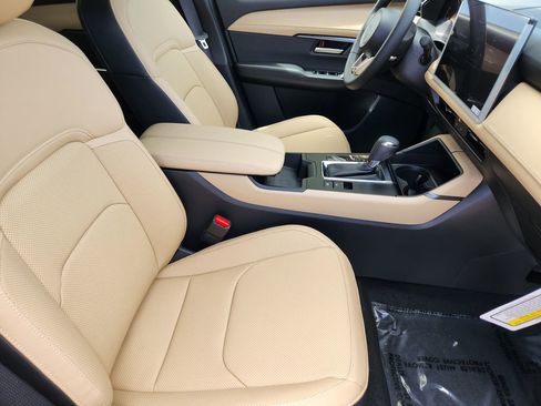 New 2026 MAZDA CX-5 2.5 S w/ Premium Package AWD/4WD image 5