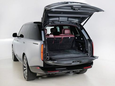 Certified 2025 Land Rover Range Rover Long Wheelbase Autobiography AWD/4WD image 33